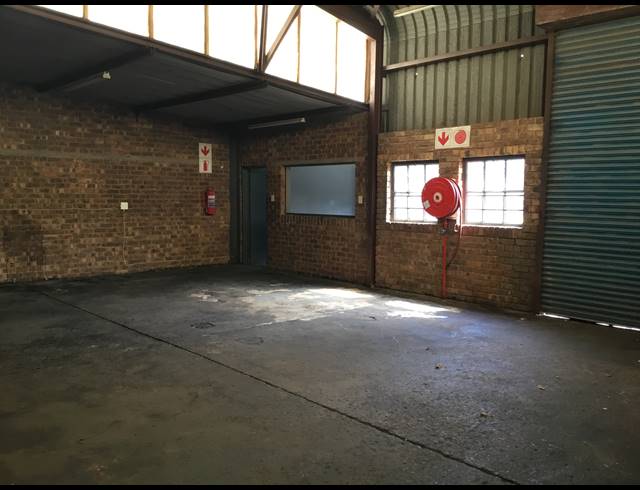 145M² MINI FACTORY TO LET IN WADEVILLE